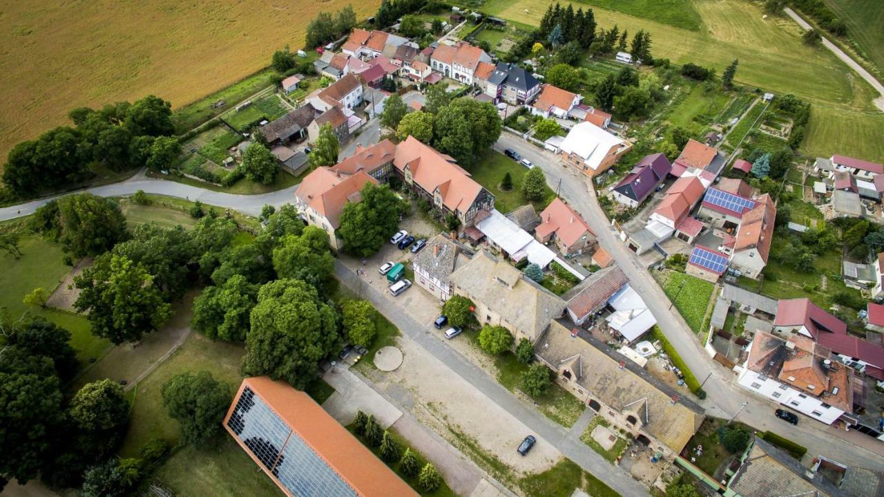 Ferienwohnung Gutshaus von Bismarck An der Schmucke Exterior foto